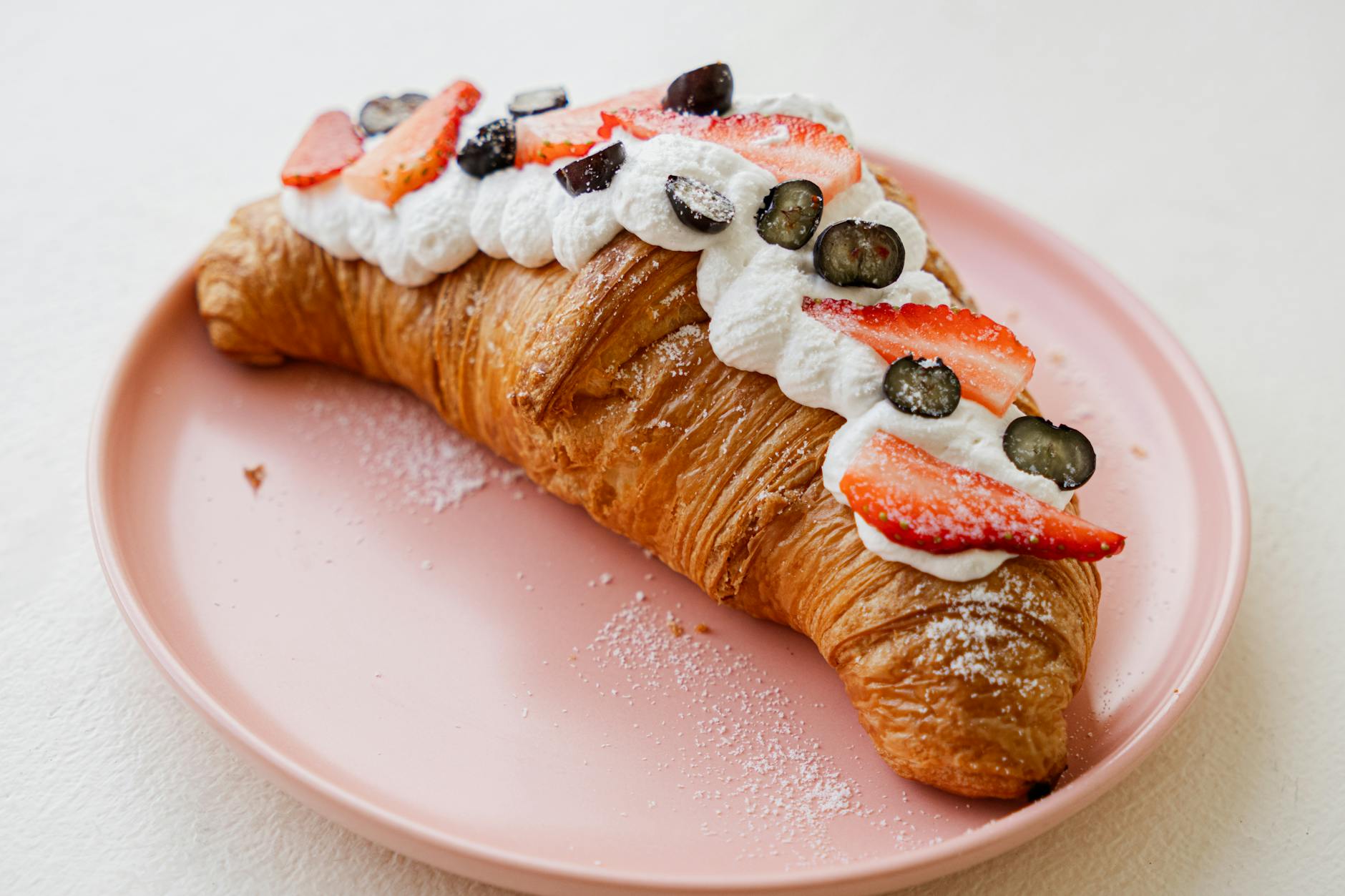 Power up your day with recipes that balance protein and healthy fats for lasting energy.