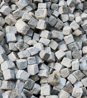 Low-Cost Luxury: 9 Inspired Ways to Use Decomposed Granite in Outdoor Spaces