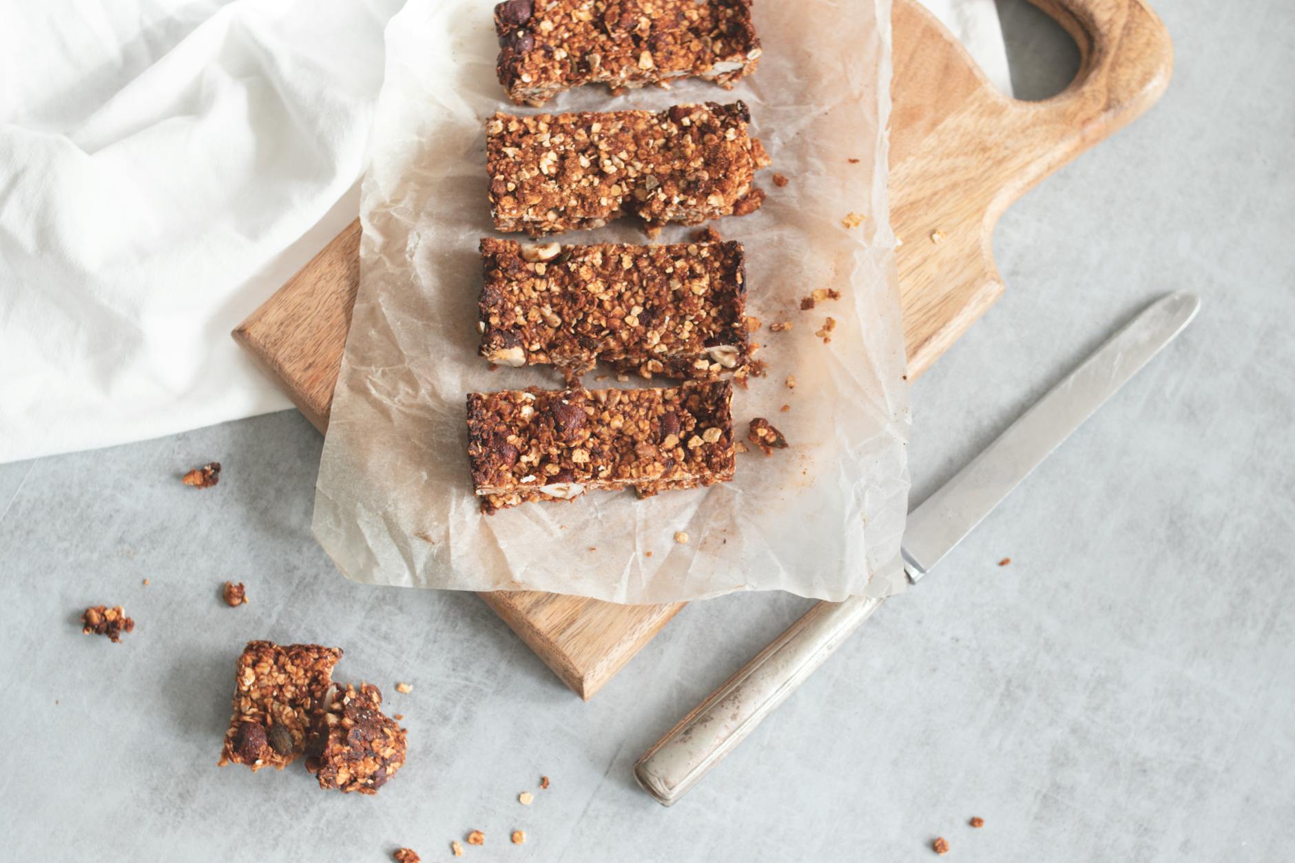 No-Bake Chocolate Oat Bars: Simple, Sweet, and Satisfying This creamy-chocolate snack sets in the fridge for a perfectly chewy bite every time.